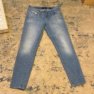 Lucky brand, size 6 women’s, worn a couple times, ankle length